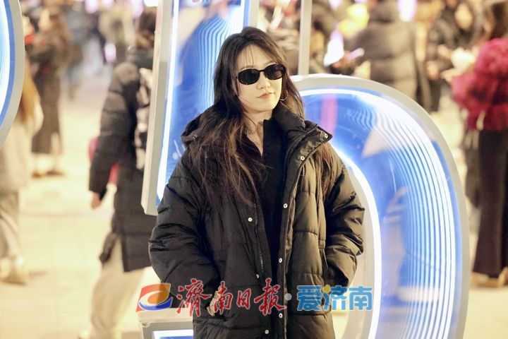 图集丨跨年夜，济南各大商圈活力爆棚