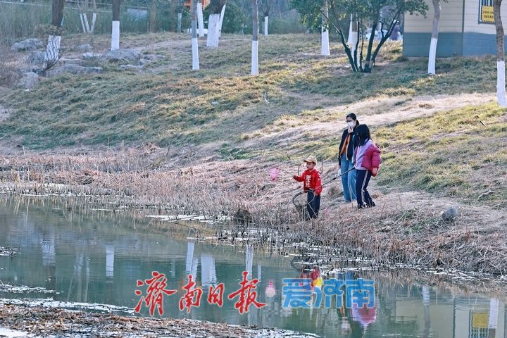 春归腊山河 踏青正当时