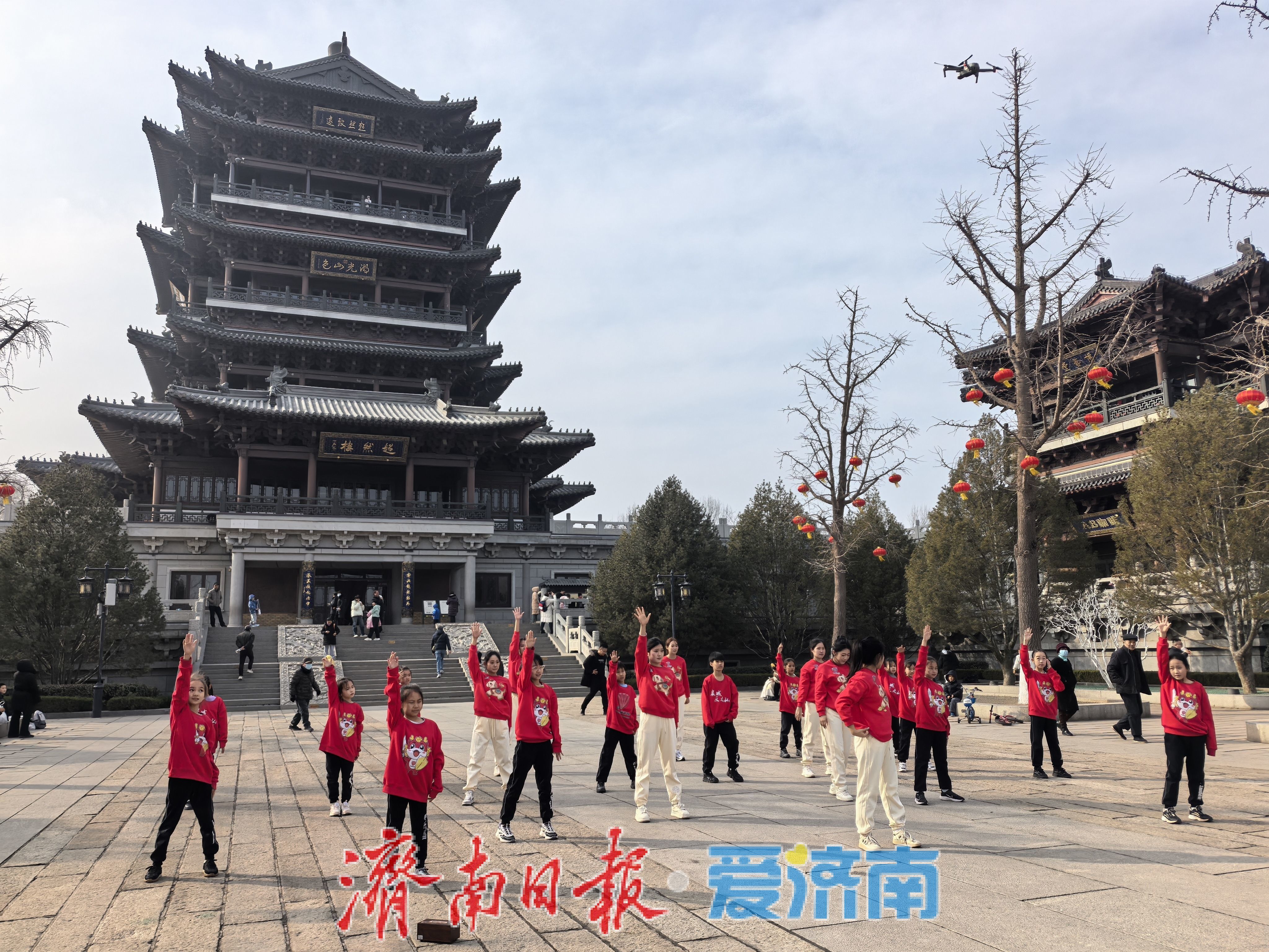 山东2025年居民人均可支配收入增长5%，达到44180元