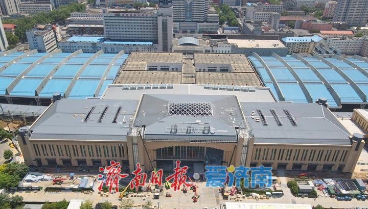 “新装”上身，济南站增设北站房主体结构装修接近尾声