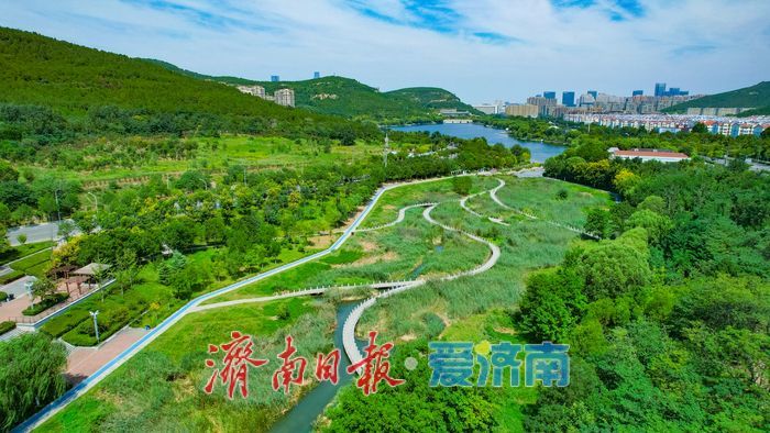 一年四季 泉在济南丨秋染孟家水库 尽显诗意湖畔秋光