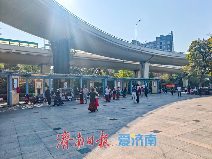 晨光映睦邻 烟火暖泉城 济南睦邻广场绘就宜居民生幸福画卷