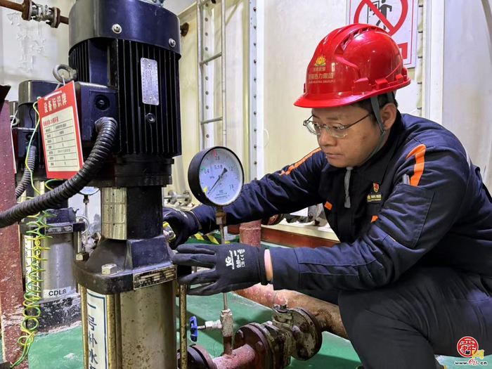 这位扎根一线的供暖管家  荣获“全国五一劳动奖章”