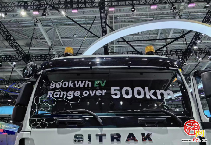 续航与效能双突破 解析汕德卡G7H800度电牵引车