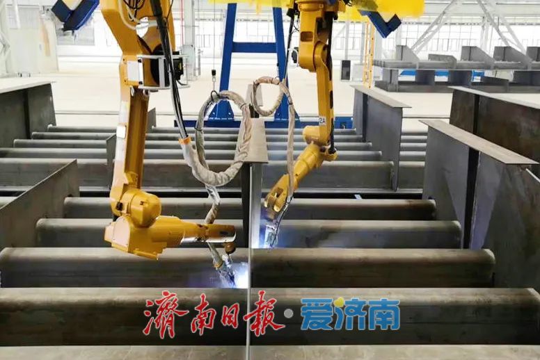 项目强省会｜京台高速齐济段改扩建项目：“六改十二”的破局之路