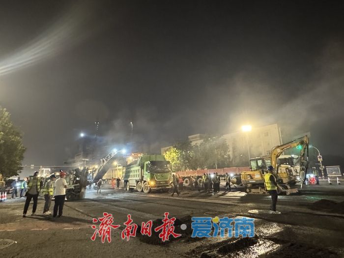 一年四季 泉在济南 