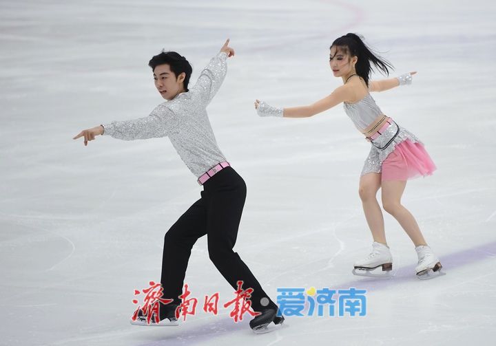 2025年中国花样滑冰俱乐部联赛济南站今日开幕
