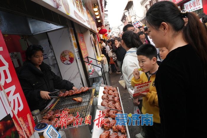 “泉”在济南过大年丨假期收尾热度不减，济南芙蓉街人气高涨