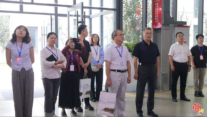 “中国式商量・AI共绘新蓝景”网络主题宣传活动采访团走进济宁