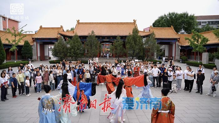 泉迎宾客 城绽芳华 济南明府城五一假期文旅活动精彩纷呈