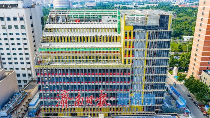集聚高端科研平台 山东大学高等医学科研综合楼建设提质增速