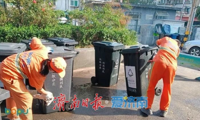 双节“城管蓝”守护“烟火红”！市中城管织密城市保障网