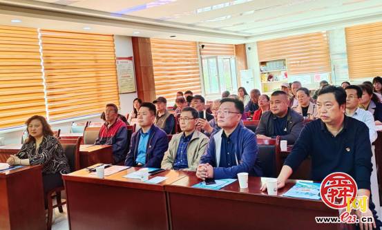 联学共建聚合力 党群同心护泉水——济南市城乡水务局机关党委和济南市市中区王官庄街道英华苑社区党委联合开展主题党日活动