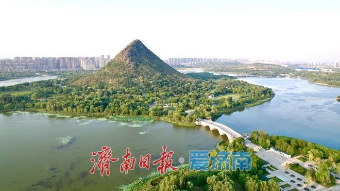 秋染华山湖 绘就泉城生态宜居画卷