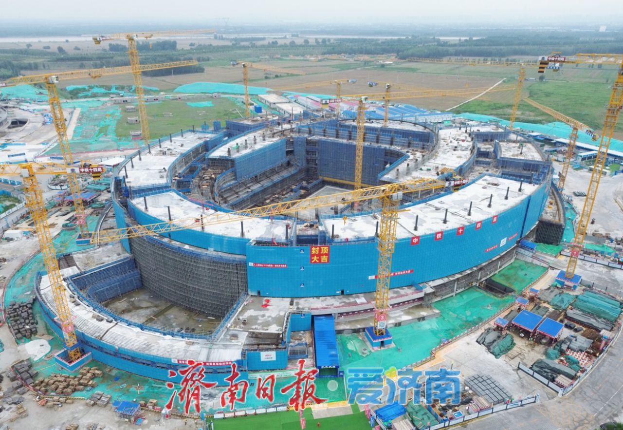 项目强省会｜坐标济南黄河北岸！这座超级运动中心主体封顶
