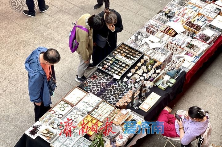 文化市场“淘宝”热