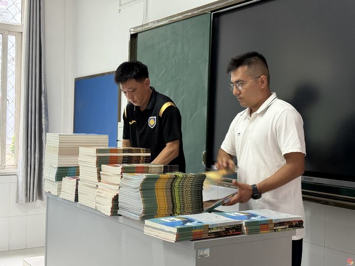 鲁疆青少年足球人才联合培养计划启动！首批喀什“足球泰山班”学员入驻山东师大附中