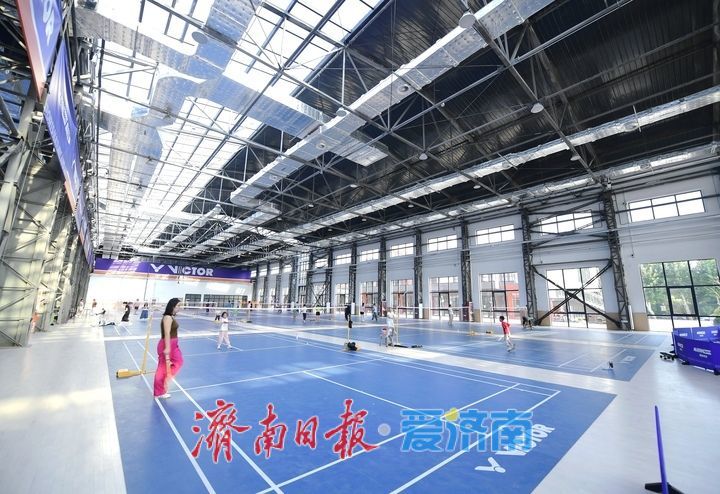 济钢老厂房“焕新”开放，变身运动空间续写城市记忆