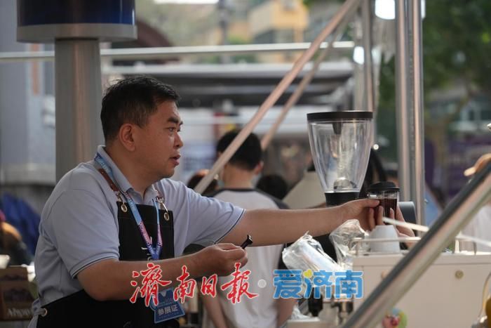 一口“泉水咖啡” 读懂新潮济南