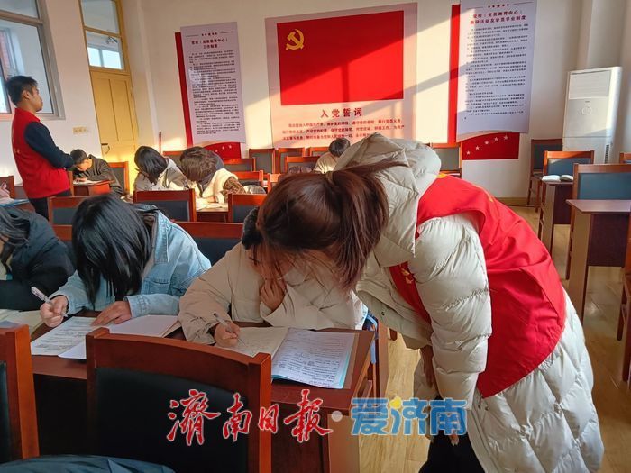 127名乡村娃周末“有人管” 这所“成长屋”破解“5+2=0”教育困境