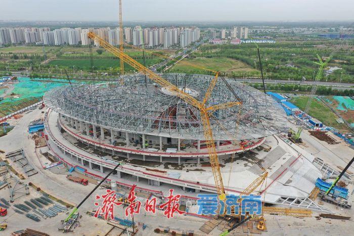 项目强省会｜济南黄河体育中心体育馆钢屋盖成功“牵手”