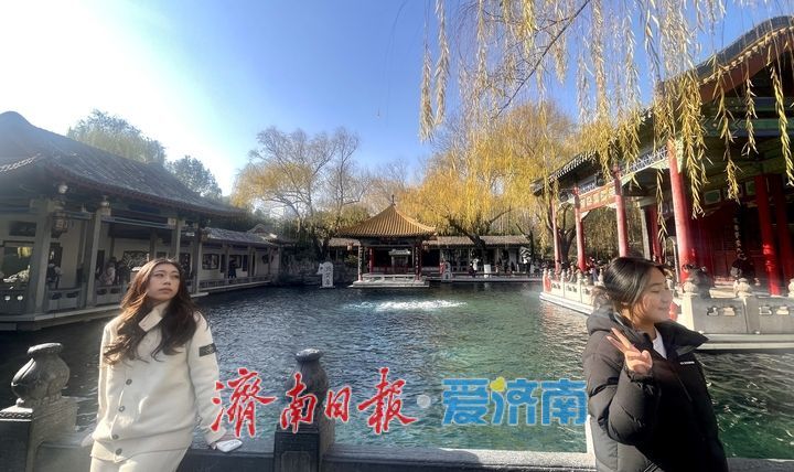 趵突泉水位同比上涨1.29米 冬日泉水欢腾引客来