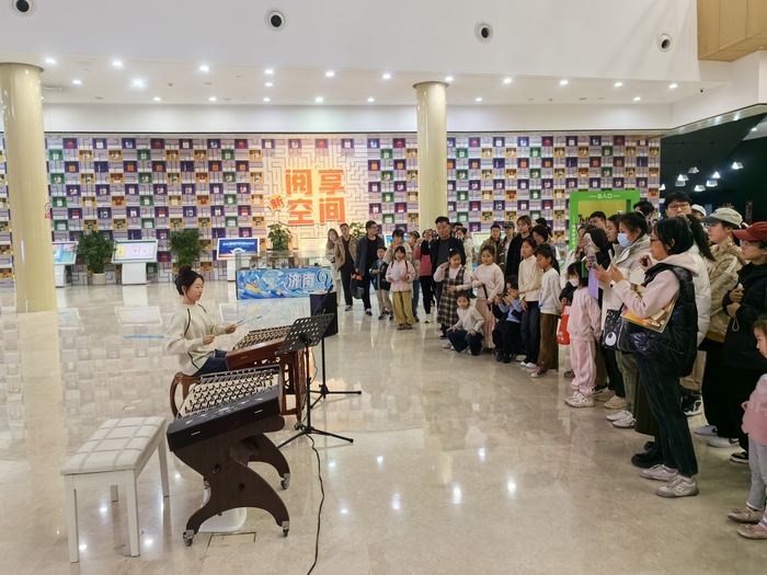 夜校体验课+闭馆音阅秀点亮文化之夜，在济图感受扬琴的绝妙