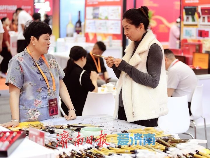 “国货潮品 焕彩焕新”，第十届中华老字号（山东）博览会济南开幕