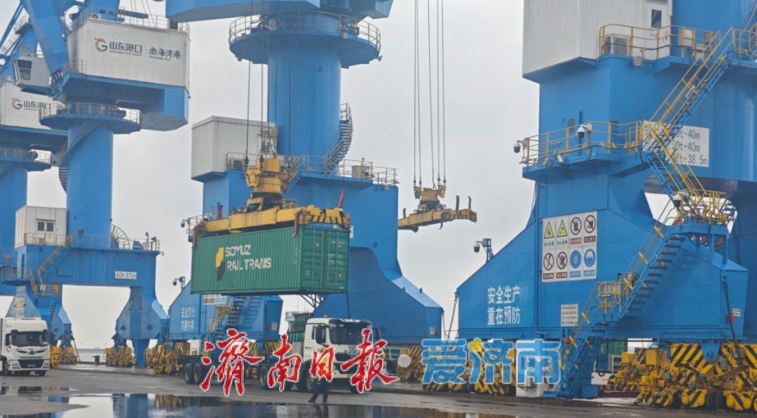 小清河“海河联运”通道再添新动能