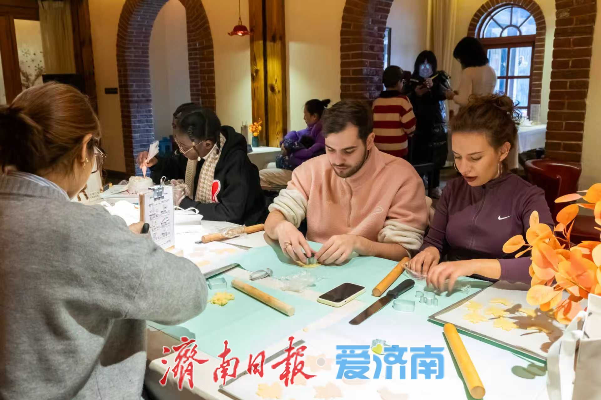 冰瀑奇观+非遗年俗 九如山解锁新春文旅新体验