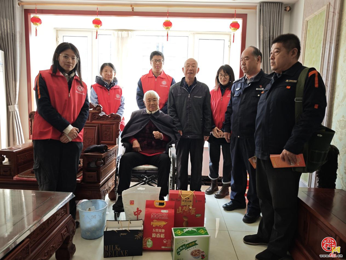 青春暖夕阳 热力护安康 济南热力集团开展“金晖助老”志愿服务活动
