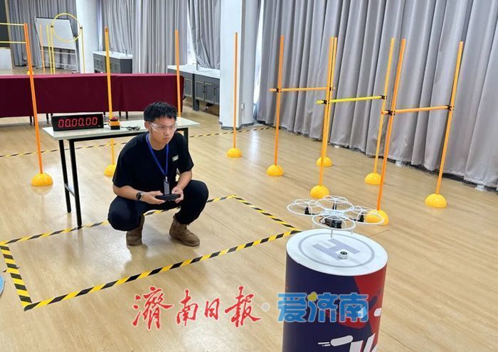 第十届全国青少年无人机大赛济南市赛举办