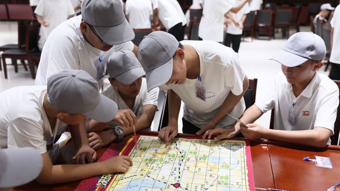 “爱我国防”军事体验活动第一期第二日 ——汗水浇灌成长，迷彩青春正当时