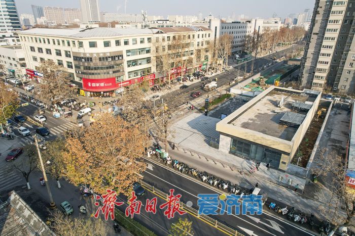 济南轨道交通多站点围挡集中“退场”，城市道路“换新”归来