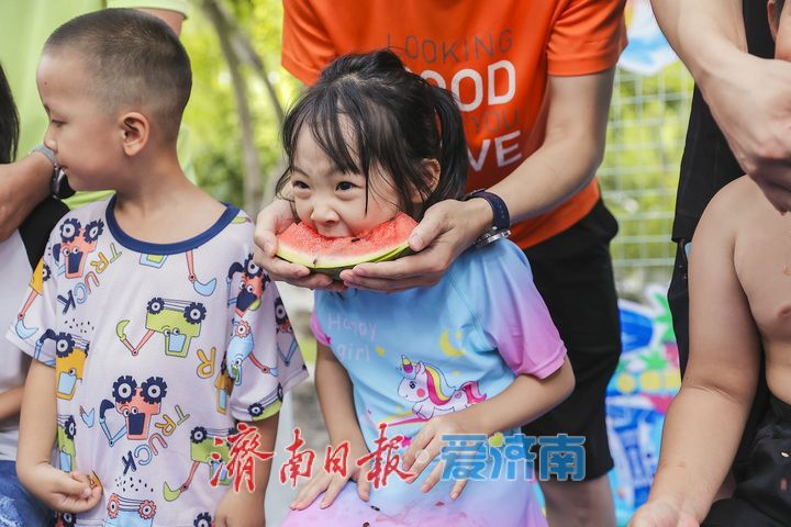 一年四季 泉在济南丨第十一届五龙潭泼水节清凉启幕，亲水狂欢邀您共度泉城盛夏