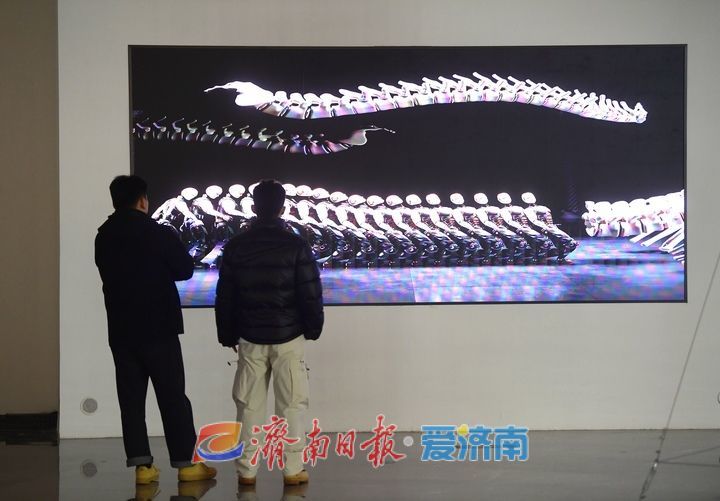 走进“人智时代”，第三届济南国际双年展开展