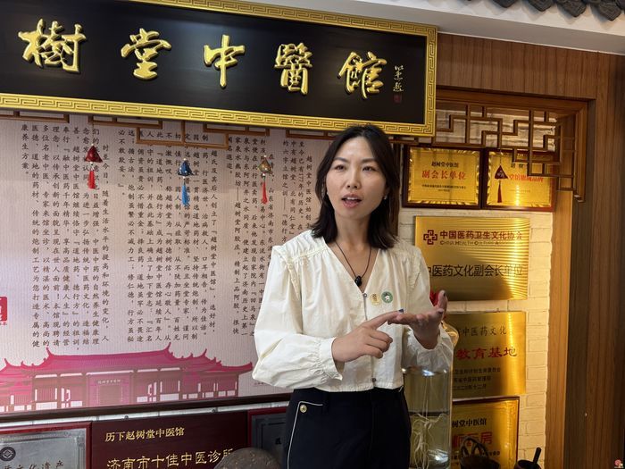 从“党建空白”到“红色引擎”：济南一位社区书记与商圈的十二年蝶变