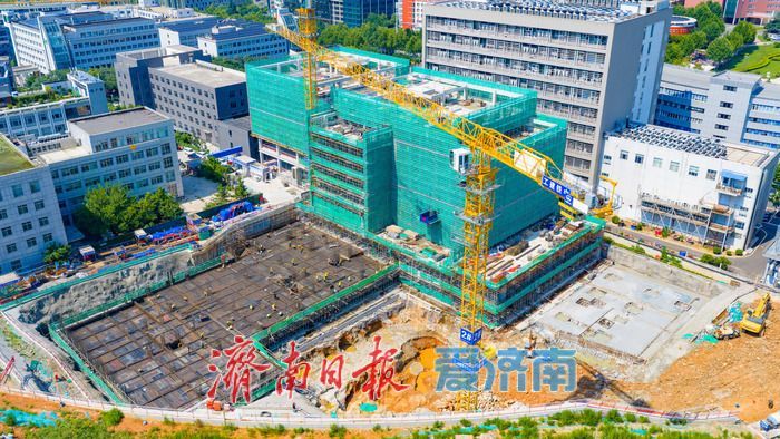 鸥玛数据产业园区项目主体结构封顶 助力济南数字科创产业升级
