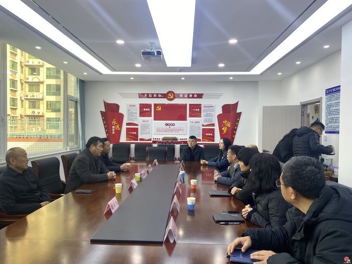济南市应急管理局走访慰问第一书记等挂职干部和帮扶村