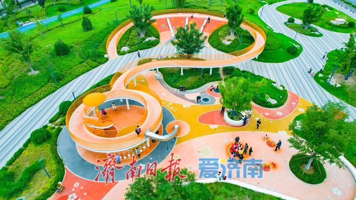 多巴胺配色点亮城市角落 白泉景观廊道儿童乐园成济南亲子打卡新地标