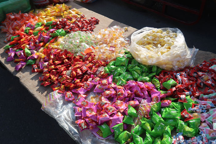 “泉”在济南过大年｜年味蒸腾乡土间，“村晚”见证一个村子的蝶变与传承