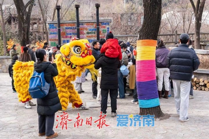 “泉”在济南过大年｜济南市30家重点监测景区昨日接待游客73.72万人次