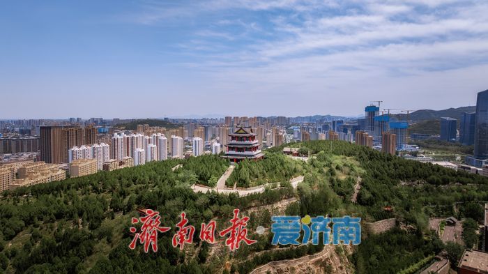 一年四季 泉在济南 