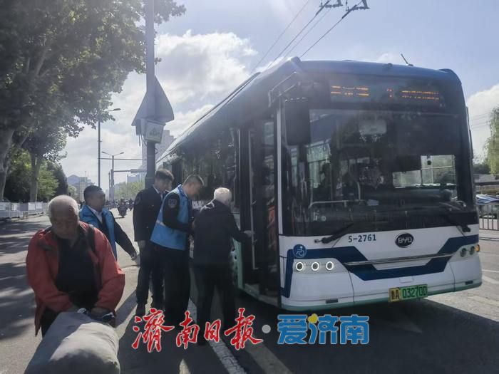 以坚守赴国庆之约 济南公交7天载客约796万人次