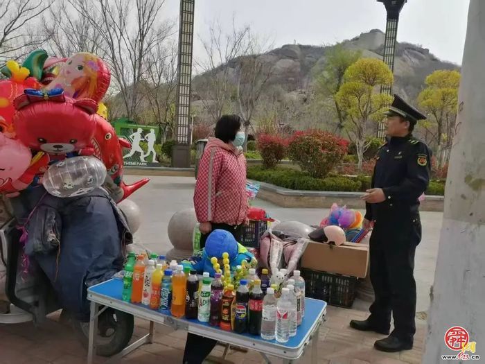 “城”心守护清明“洁” 清明假期济南城管全力保障“路净、灯明、人安”