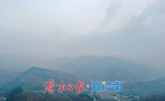 一年四季 泉在济南｜济南南部山区上演“云雾水墨秀”​