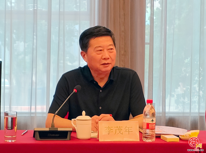 济南市商业联合会开展党建主题活动暨新会员授牌仪式