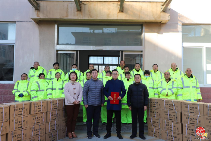 “1025”这个数字温暖而有光