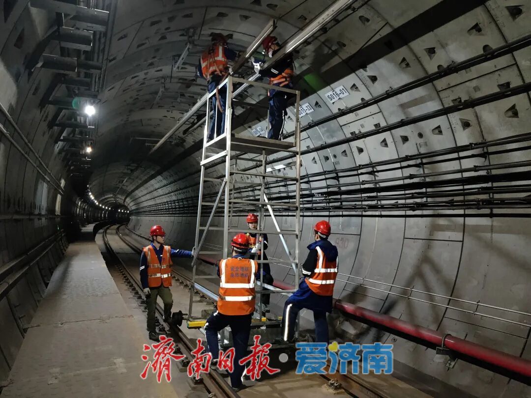 济南地铁聚力技术攻坚让接触网“会说话”！
