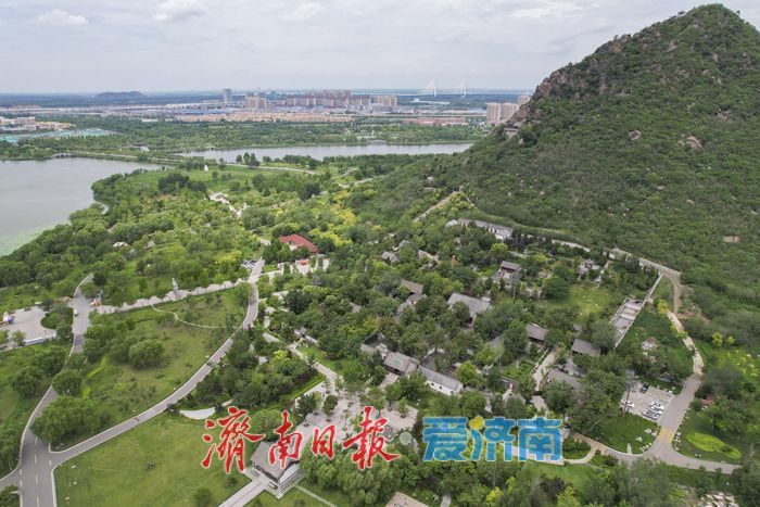 一年四季 泉在济南丨古韵新姿入画来，华山历史文化湿地公园尽显鹊华风貌